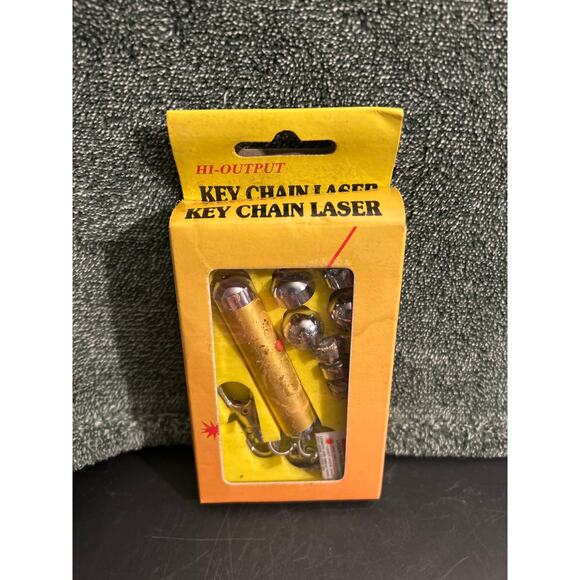 NEW Laser Pointer 5 Tip Laser with Key Chain Red Light Laser - Picture 1 of 3